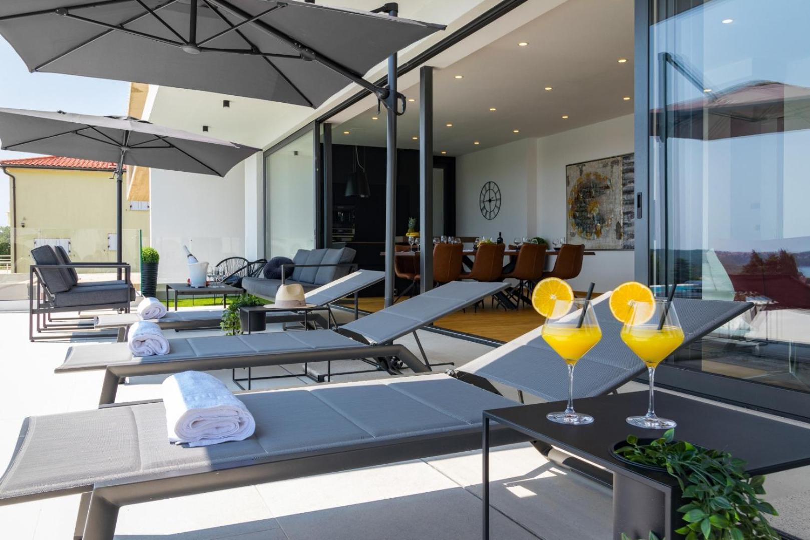 Luxury Taboo Villa & Spa In Medulin For 8 People With Heated Pool- Wellness & Sea View Zewnętrze zdjęcie